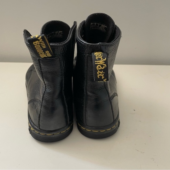 Dr. Martens Women's Leyton Leather Lace Up Boots Size 6 - Picture 5 of 7